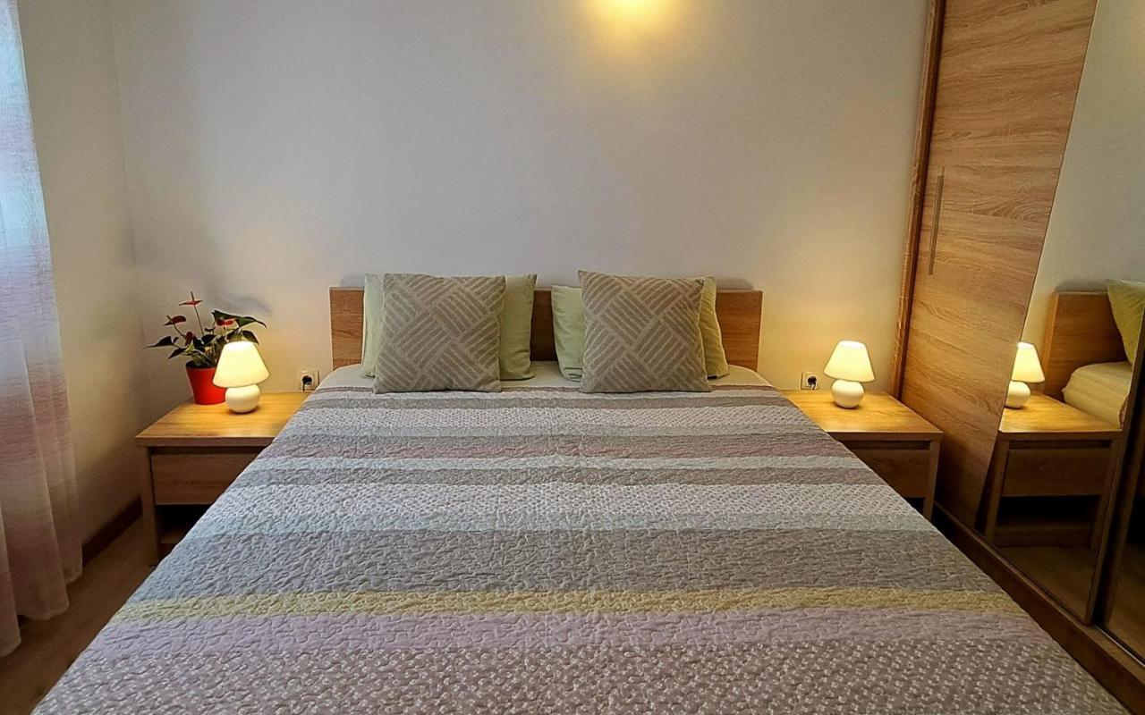 Holiday Apartman Kaštela Extérieur photo