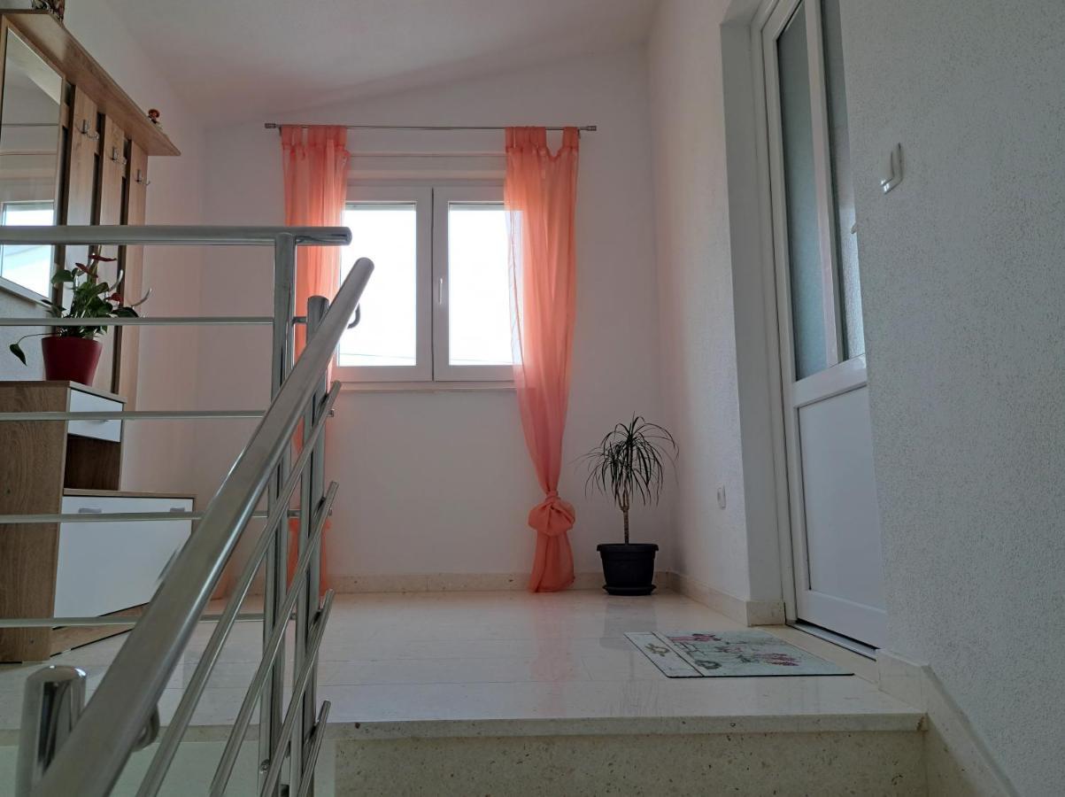 Holiday Apartman Kaštela Extérieur photo