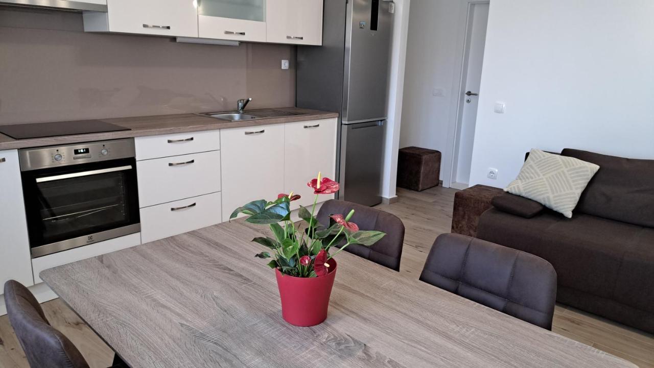 Holiday Apartman Kaštela Extérieur photo
